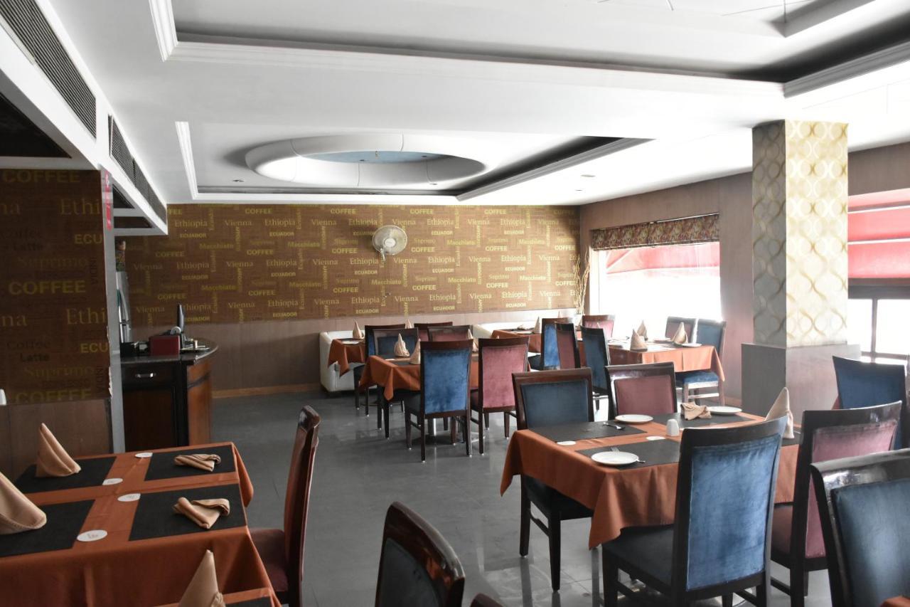 Hotel Lohias Delhi Airport New Delhi Buitenkant foto