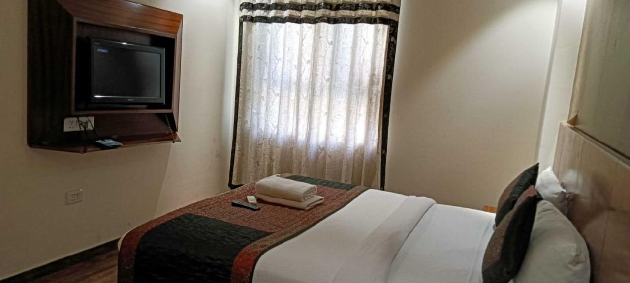 Hotel Lohias Delhi Airport New Delhi Buitenkant foto